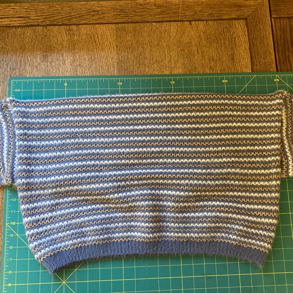 Anthropologie RAGA sweater, Wmns XS cozy, roomy Gray, gold and white stripes - Picture 8 of 9